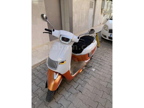 ÖZBAYRAKCI'DAN MONDAİL ROADBOY 125CC 2023 MODEL