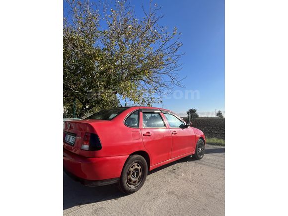 Sahibinden Volkswagen Polo 1.6 Classic 2000 Model