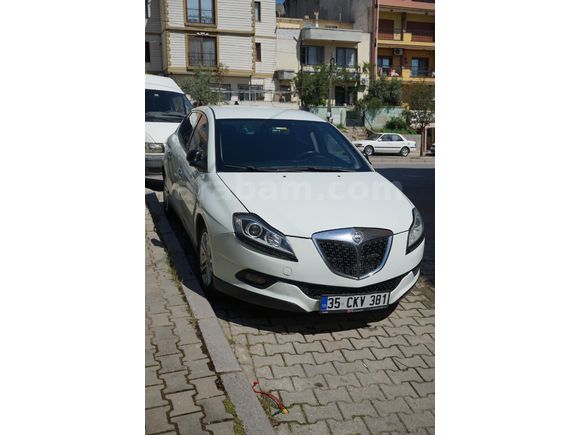 Sahibinden Lancia Delta 1.6 MJet 2011 Model