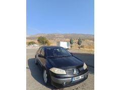 Acil Satılık Renault Megane 1.6 Dynamique 2004 Model ~Mayıs 2027 yılına kadar muayenesi vardır. ~Araçta yer yer güneş yanıkları mevcuttur. Değişensiz