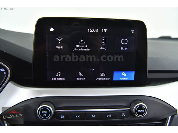 ULAŞ AUTO'DAN 2020 FORD FOCUS CAM TAVANLI EMSALSİZ