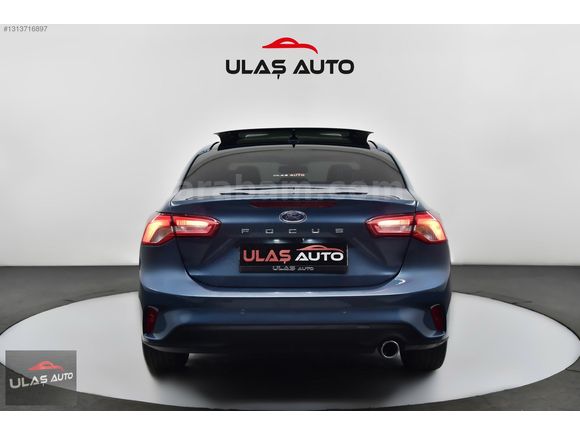 ULAŞ AUTO'DAN 2020 FORD FOCUS CAM TAVANLI EMSALSİZ