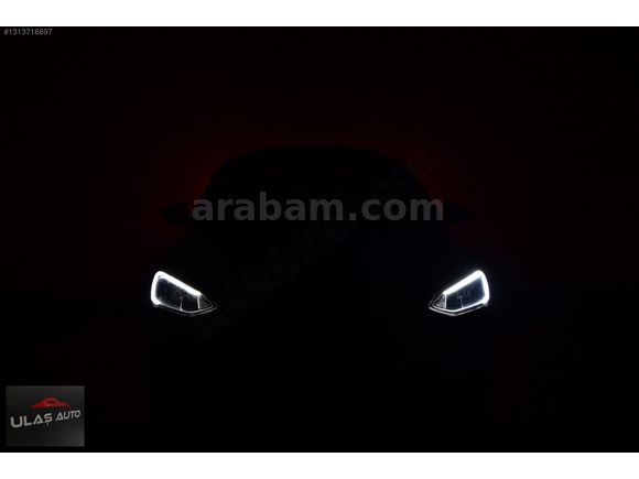 ULAŞ AUTO'DAN 2020 FORD FOCUS CAM TAVANLI EMSALSİZ