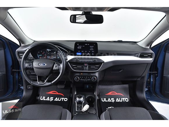 ULAŞ AUTO'DAN 2020 FORD FOCUS CAM TAVANLI EMSALSİZ