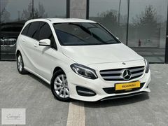 2015 B180 BOYASIZ /DEĞİŞENSİZ /OTOMATİK PARK /LED FAR /MAKYAJLI