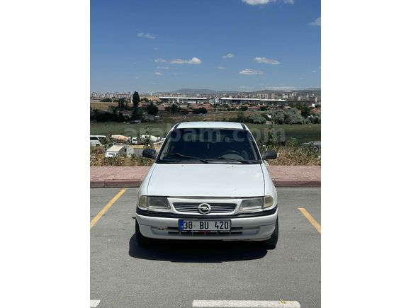 Galeriden Opel Astra 1.6 GLS 1995 Model Kayseri