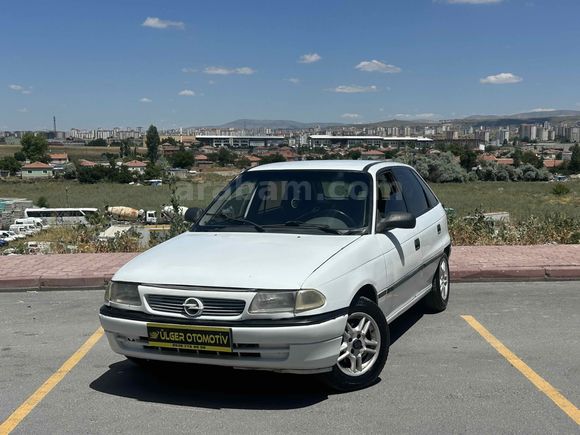 Galeriden Opel Astra 1.6 GLS 1995 Model Kayseri