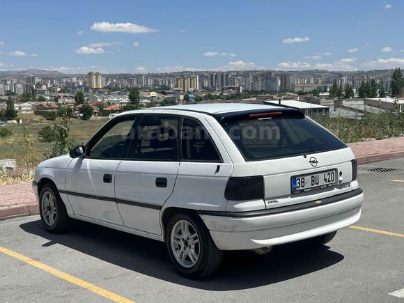 Galeriden Opel Astra 1.6 GLS 1995 Model Kayseri