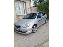 Sahibinden Hyundai Accent Era 1.5 CRDi-VGT Team 2009 Model  213.000 km Gri (Gümüş)