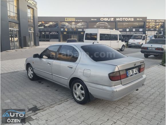AUTO ÖZEN'DEN TERTEMİZ, PRİMERA ÇİFT AİRBAG+KLİMA+ÇELİK JANT