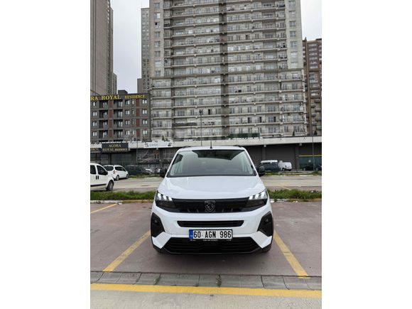 Sahibinden Peugeot Rifter 1.5 BlueHDI Otomatik Allure 2024 Model 