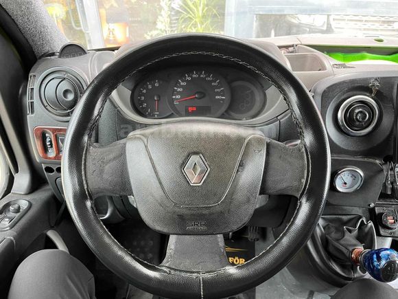KESKİN MOTORS'TAN 2012 MODEL ÖZEL YAPIM 17M3 RENAULT MASTER
