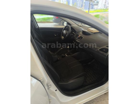 Sahibinden Renault Fluence 1.5 dCi Touch Plus 2013 Model