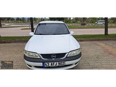 1996 MODEL 2.0 GLS ECOTECH VECTRA B KASA MOTOSİKLET PARASINA...