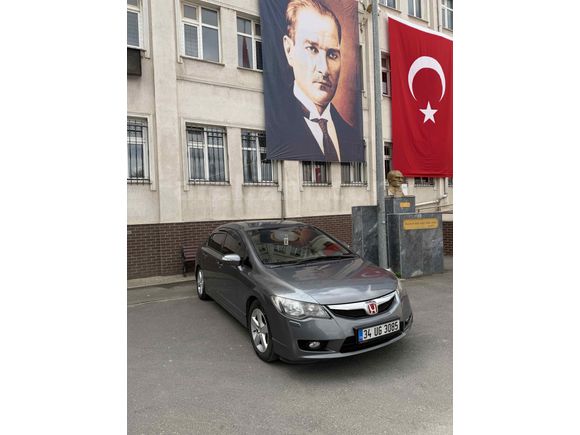 Sahibinden Honda Civic 1.6i VTEC Premium 2011 Model 