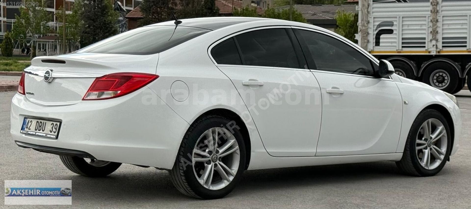 Galeriden Opel Insignia 1.4 T Edition Elegance 2012 Model Konya 232.000 km Beyaz 7