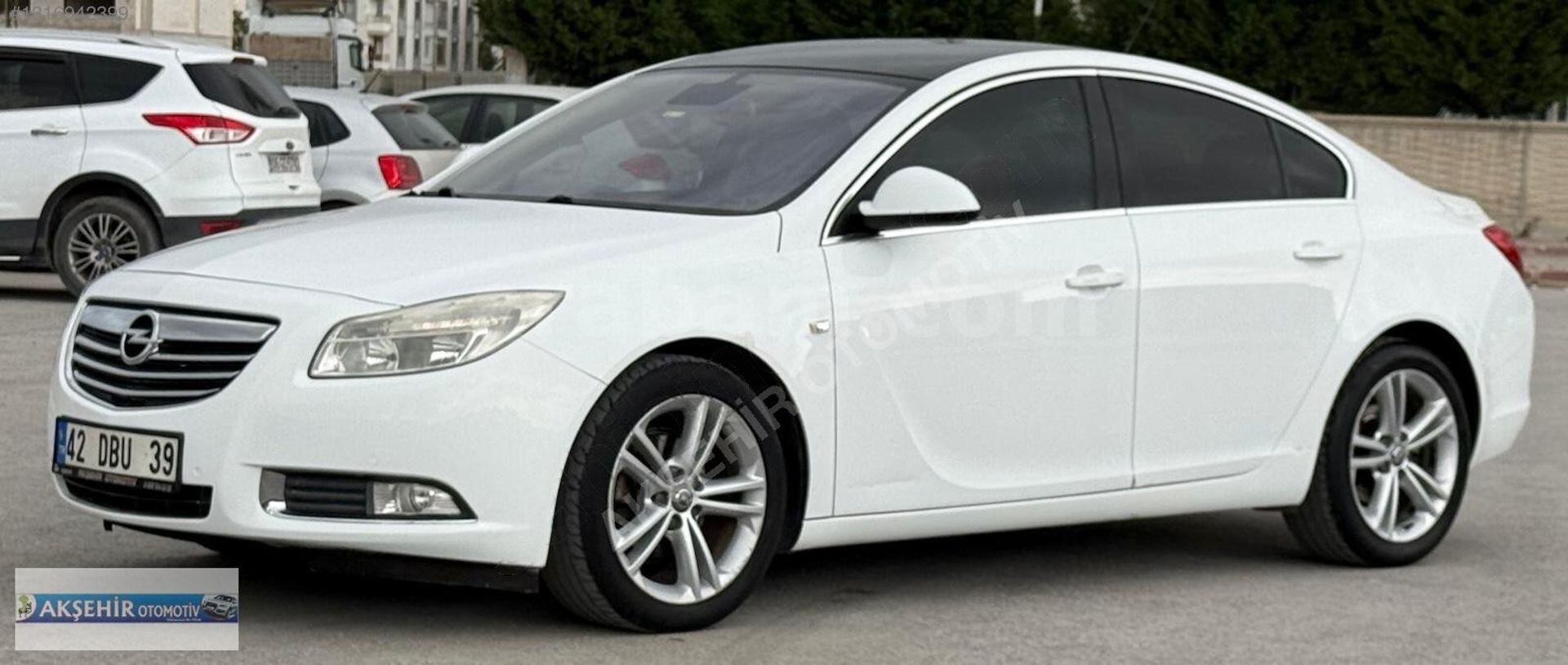 Galeriden Opel Insignia 1.4 T Edition Elegance 2012 Model Konya 232.000 km Beyaz 2