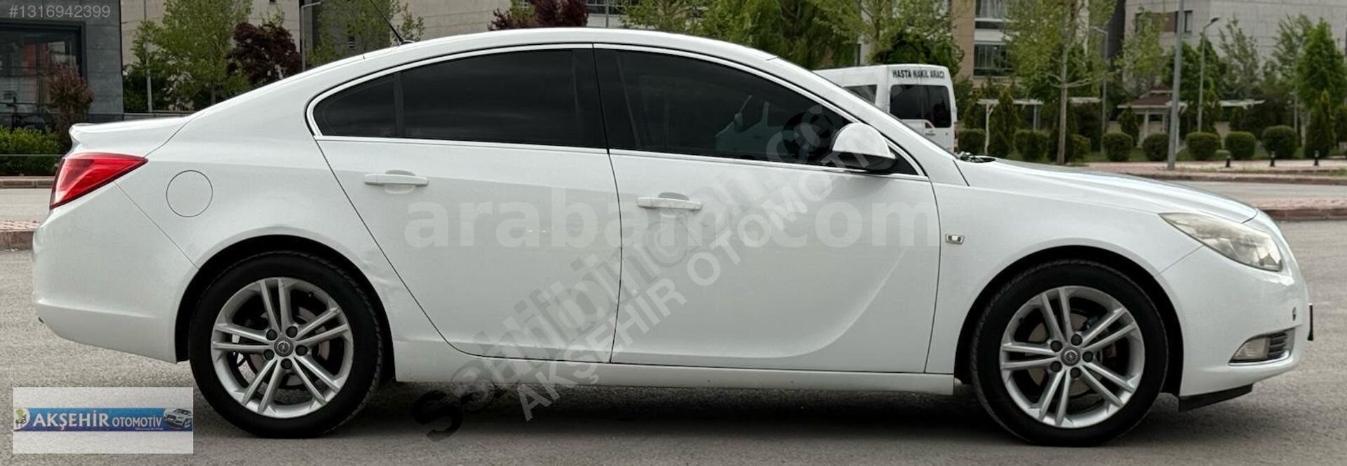 Galeriden Opel Insignia 1.4 T Edition Elegance 2012 Model Konya 232.000 km Beyaz 4