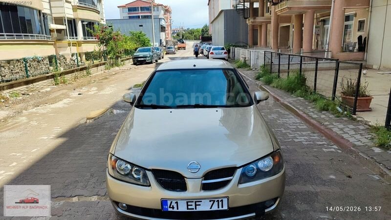 Galeriden Nissan Almera 1.5 Tekna 2005 Model Balıkesir 233.000 km Bej