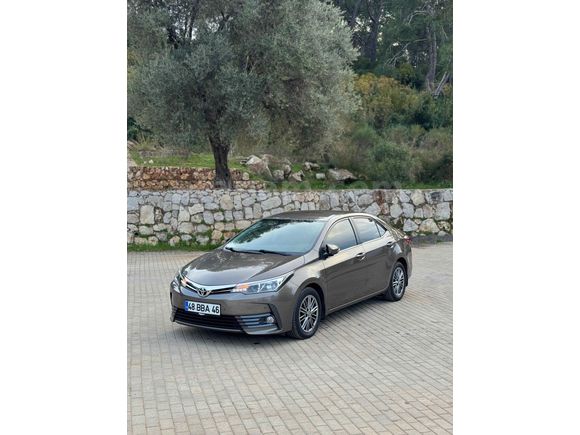 MAKYAJLI KASA Toyota Corolla 1.6 Advance 