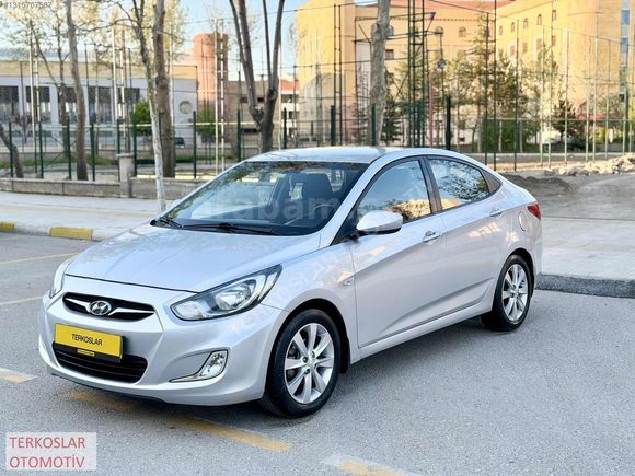 2012 MODEL HUNDAİ ACCENT BLUE HATASIZ ORJINAL SADECE 98.000 KM