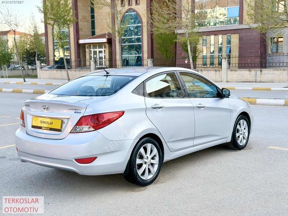 2012 MODEL HUNDAİ ACCENT BLUE HATASIZ ORJINAL SADECE 98.000 KM