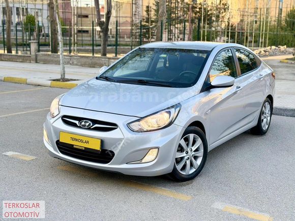 2012 MODEL HUNDAİ ACCENT BLUE HATASIZ ORJINAL SADECE 98.000 KM