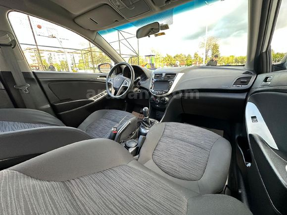 Sahibinden Hyundai Accent Blue 1.6 CRDI Mode Plus 2017 Model