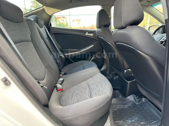 Sahibinden Hyundai Accent Blue 1.6 CRDI Mode Plus 2017 Model