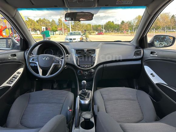 Sahibinden Hyundai Accent Blue 1.6 CRDI Mode Plus 2017 Model