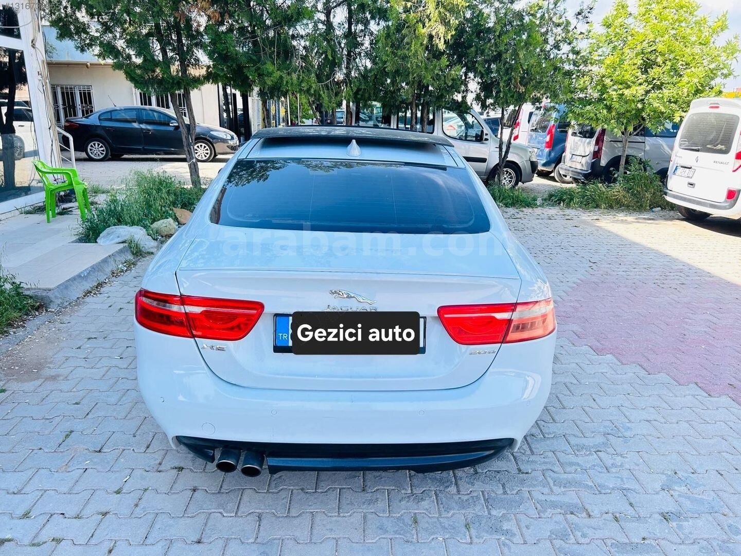 Galeriden Jaguar XE 2.0 D R-Sport Plus 2016 Model Mardin 219.000 km Beyaz 5