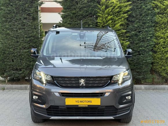 1.5 DİZEL OTOMATİK GT LİNE RİFTER/ HATASIZ/ FULL+FULL/ CAM TAVAN