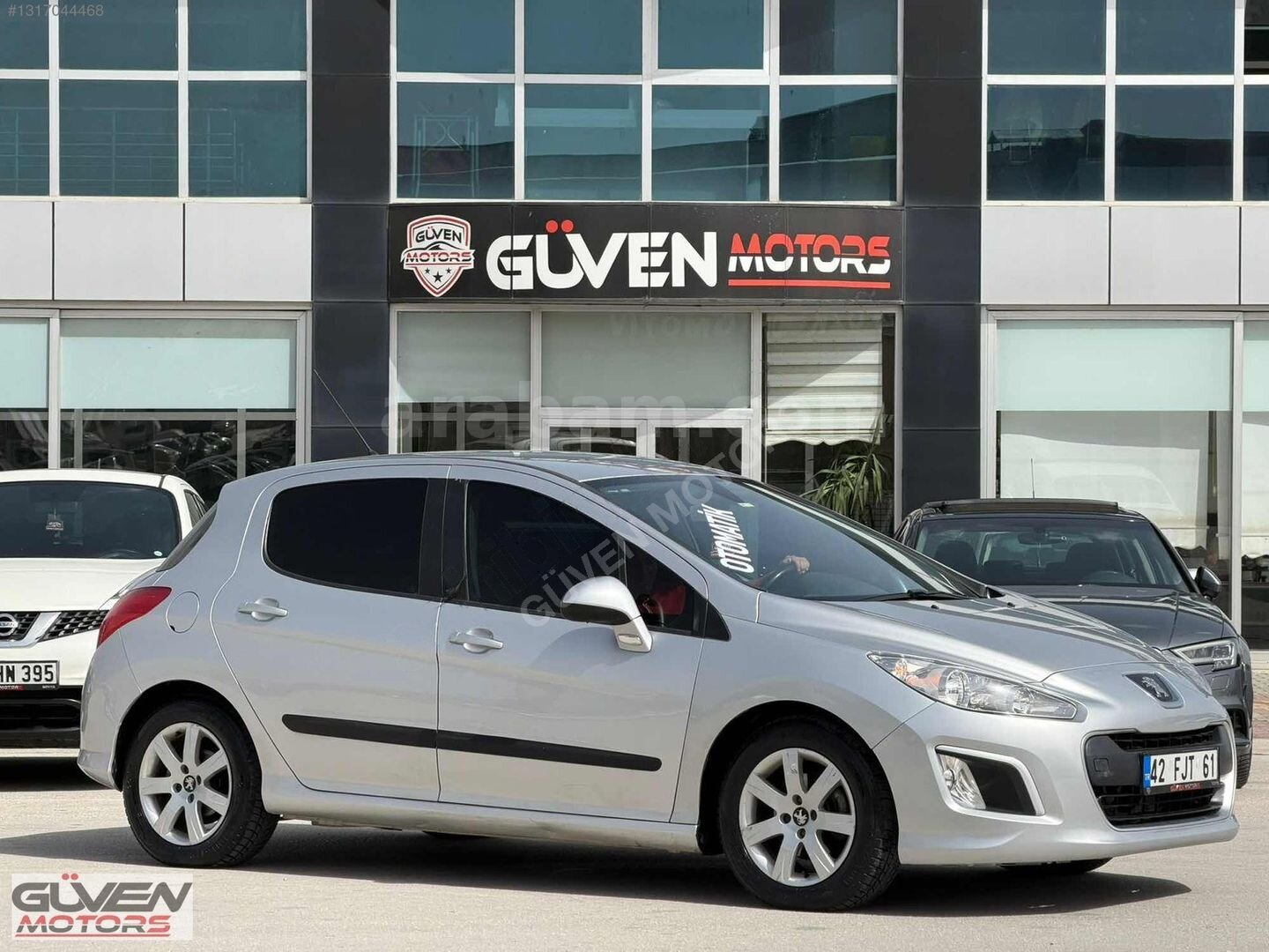 Galeriden Peugeot 308 1.6 e-HDi Access 2011 Model Konya 245.000 km Gri 4