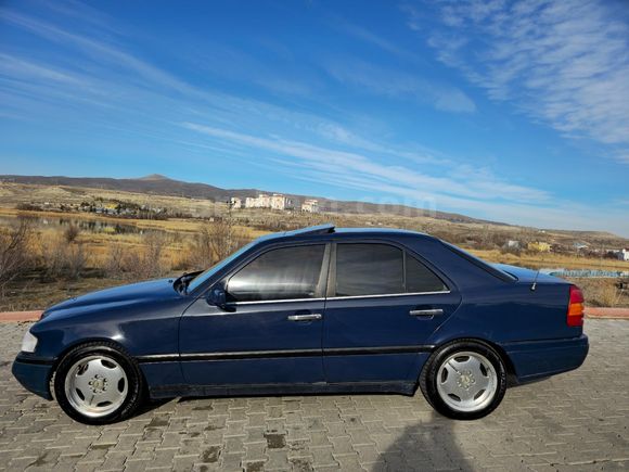 Mercedes - Benz C 180 Classic 1994 Model