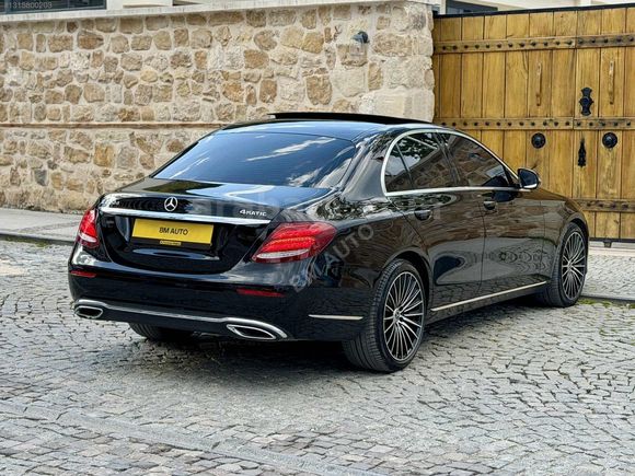 BM AUTO'dan E220d 4 MATİC BAYİ-COMMAND-VAKUM- BOYASIZ DEĞİŞENSİZ