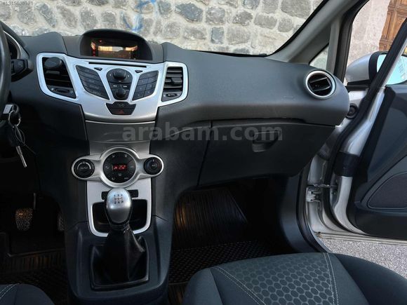 2010 MODEL FORD FİESTA 1.4 TDCI TİTANİUM 133 BİNDE
