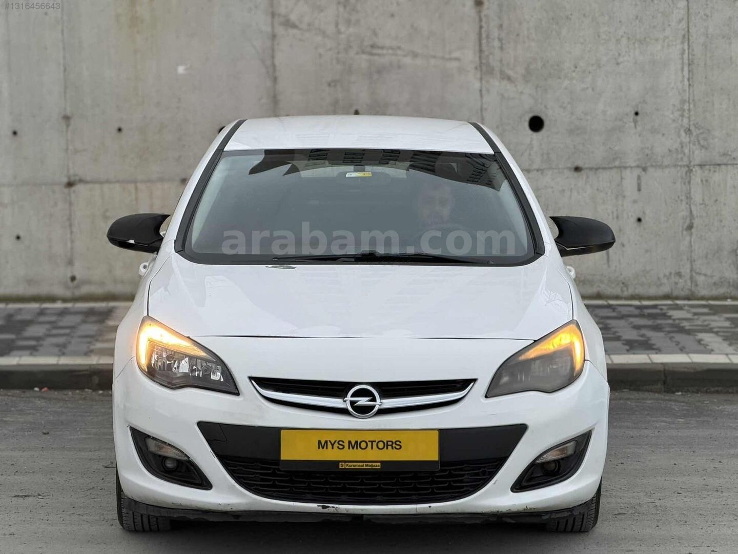 Galeriden Opel Astra 1.6 CDTI Design 2017 Model İstanbul 220.000 km Beyaz 6