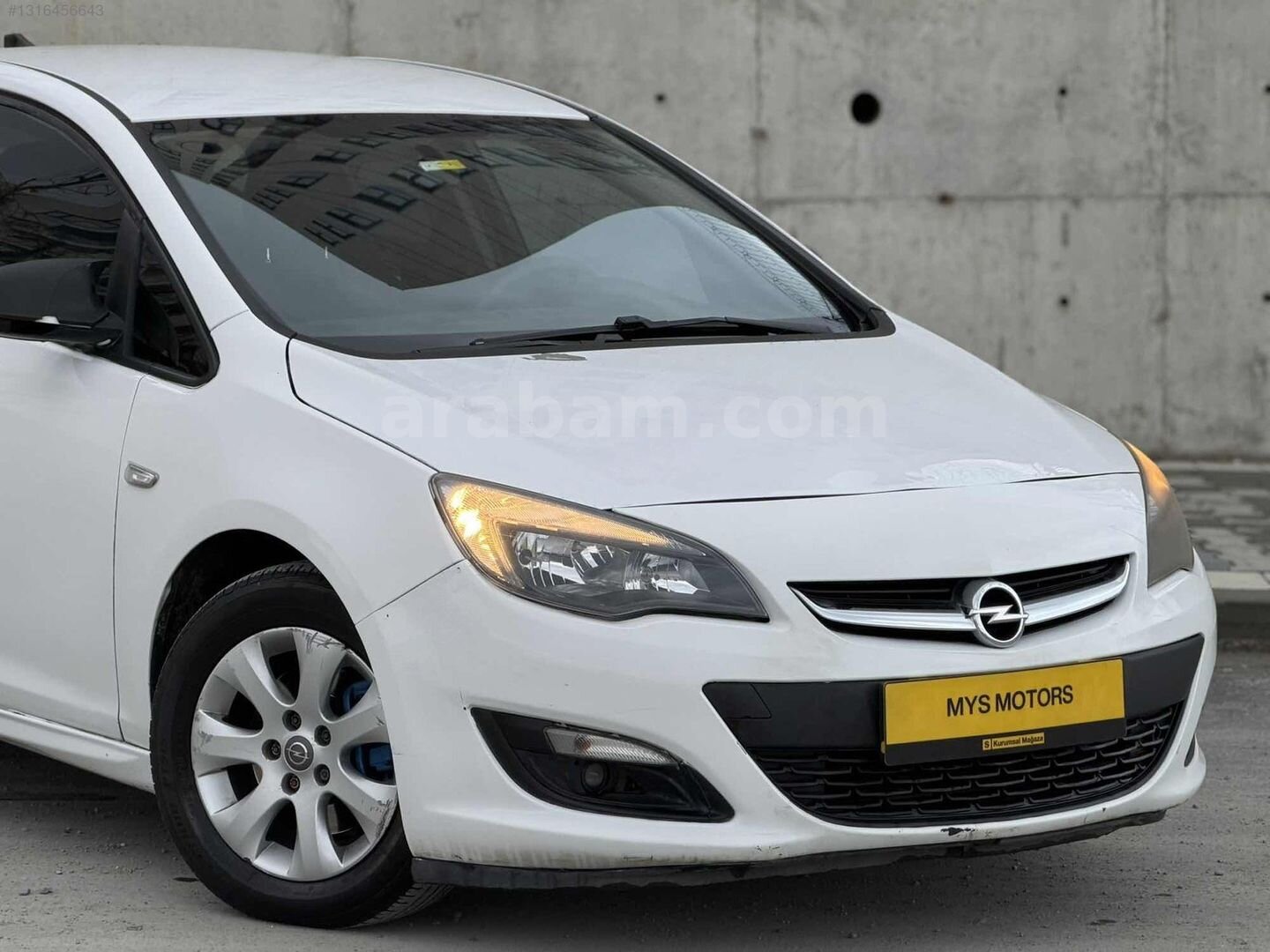 Galeriden Opel Astra 1.6 CDTI Design 2017 Model İstanbul 220.000 km Beyaz 4