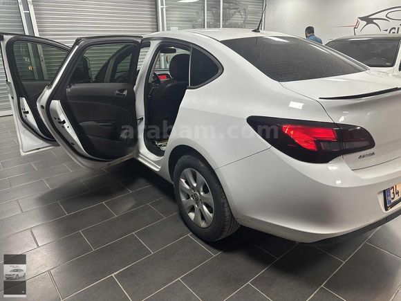 GÜZEL OTOMOTİVDEN OTOMATİK OPEL ASTRA