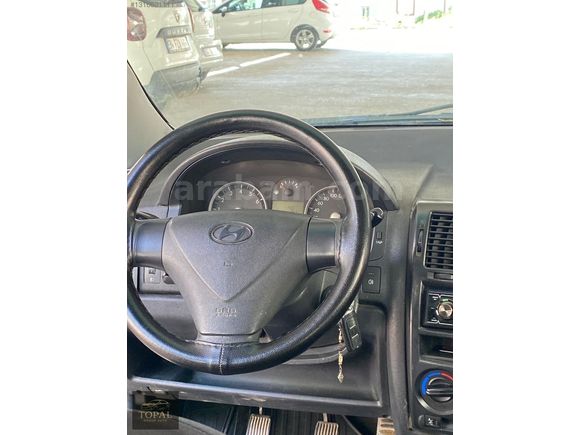 TOPAL GROUP AUTO'DAN TEMİZ BAYAN ARABASI