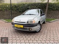 **//S.ÜNLÜ'DEN 2001 CLİO 1.4/KLİMALI /LPG'Lİ /208.000 KM'DE \\**