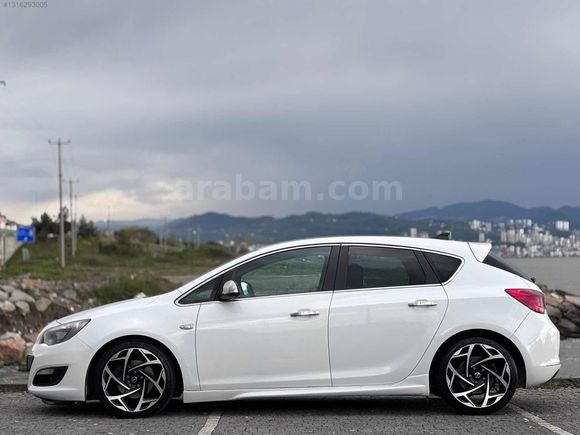 S&F DEN 163.000 KM DE ASTRA