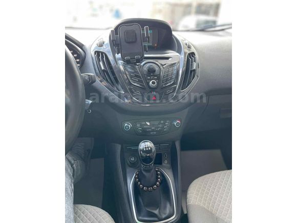 Sahibinden Ford Tourneo Courier 1.6 TDCi Titanium Plus 2015 Model 