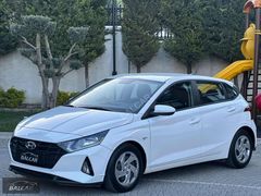 2023 MODEL 52 BİN KM'DE HYUNDAİ İ20 OTOMATİK KUSURSUZ TEMİZLİKTE