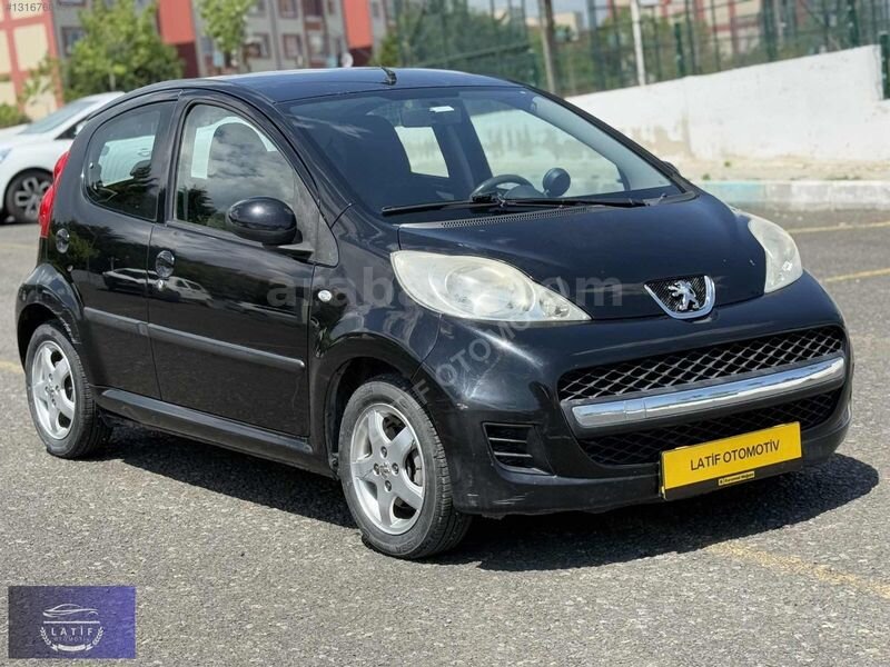 Galeriden Peugeot 107 1.0 Urban Move 2011 Model Tekirdağ 99.000 km Siyah