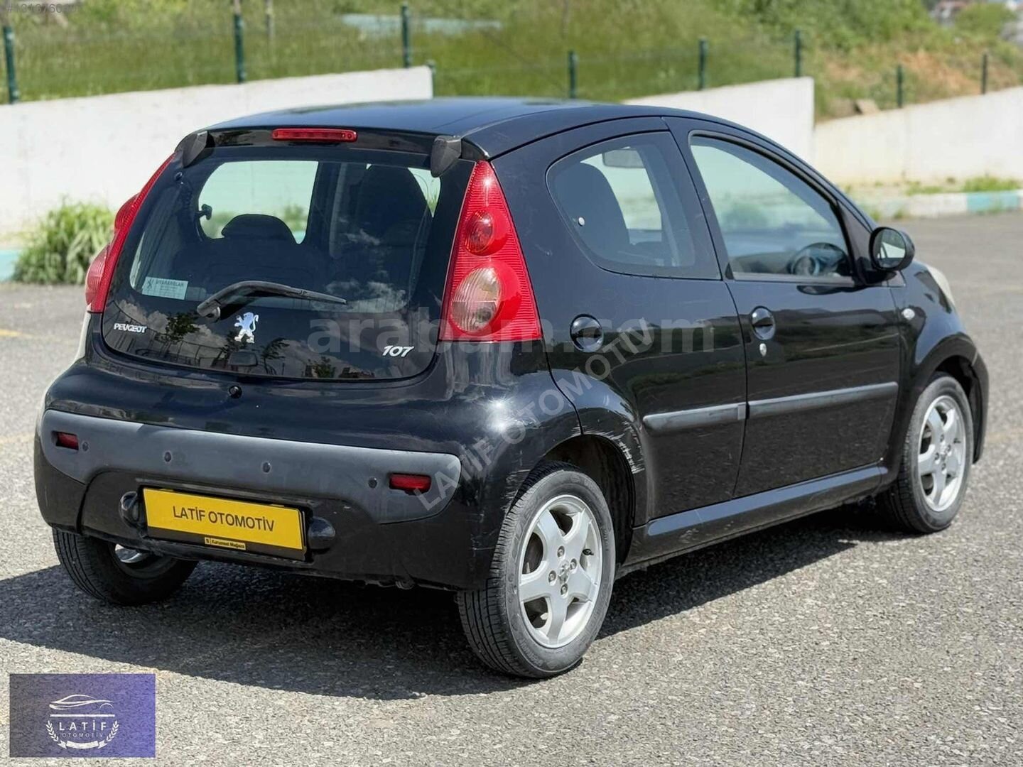 Galeriden Peugeot 107 1.0 Urban Move 2011 Model Tekirdağ 99.000 km Siyah 4