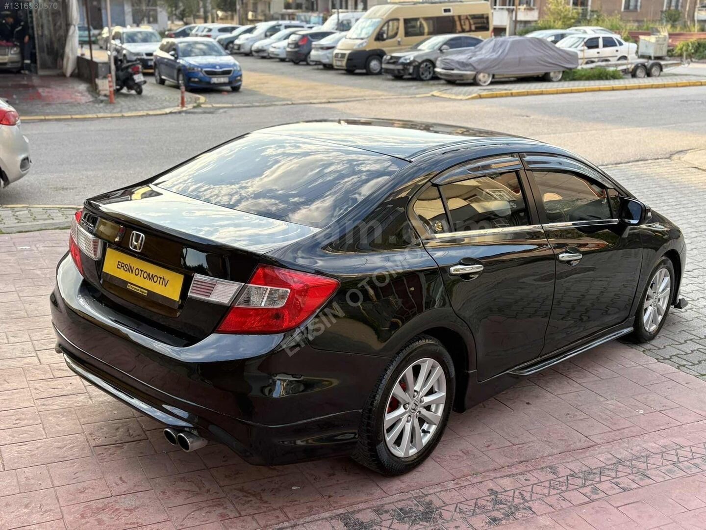 Galeriden Honda Civic 1.6i VTEC Eco Premium 2013 Model Kocaeli 259.000 km Siyah 4