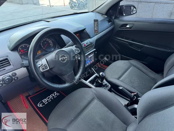 BORZ MOTOR'DAN 2005 OPEL ASTRA H+CARPLAY+GERİ GÖRÜŞ+DOUBLE EKRAN