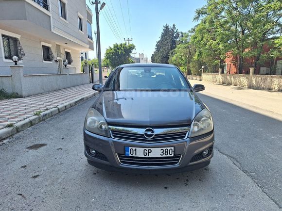 14 yıldır kullanıcısından 176.000'de en dolu paket