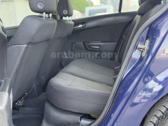 DERİCİ AUTO'DAN TEK DEĞİŞENLİ 2007 ASTRA